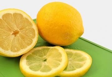 Vakító fogsor citrommal?